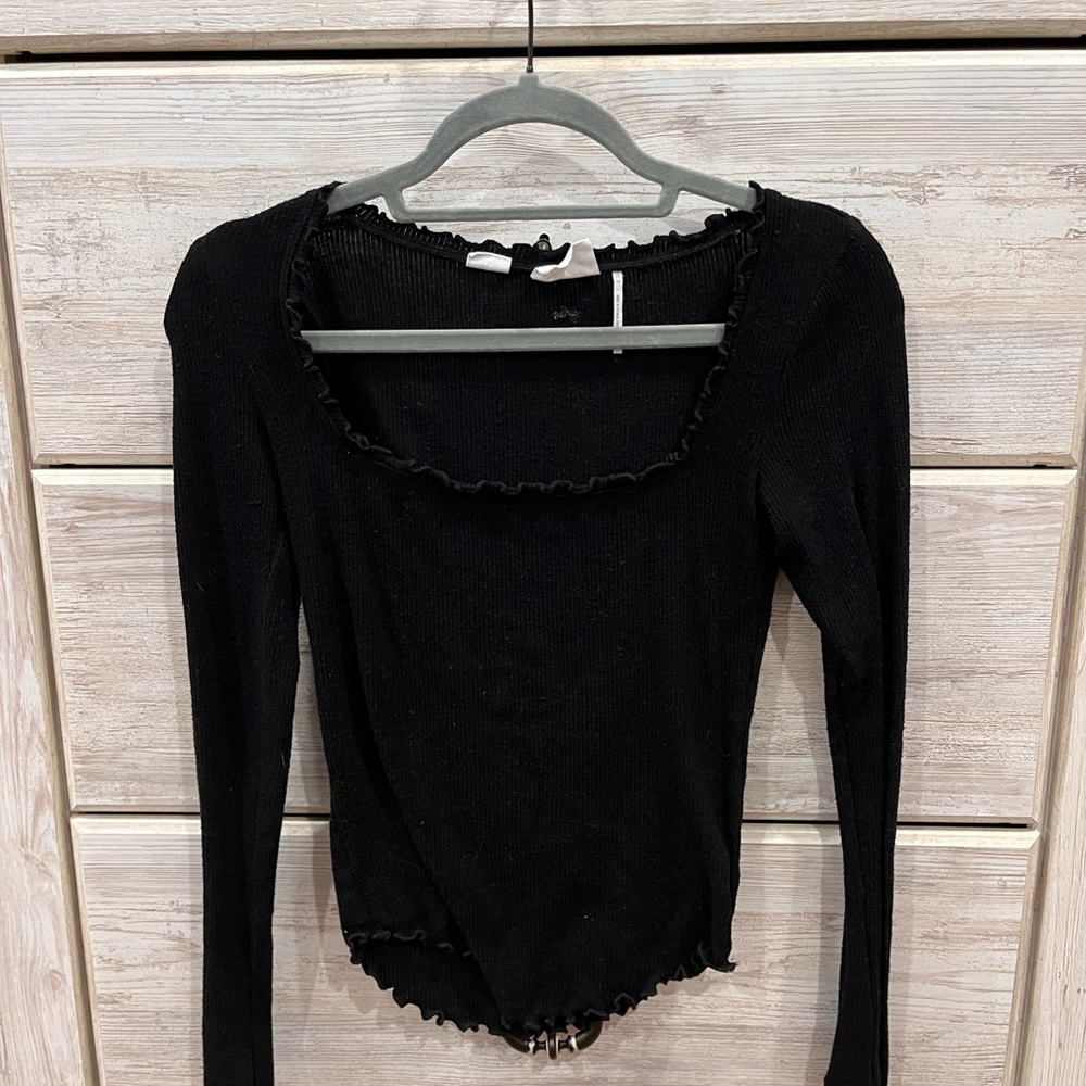 Black Long Sleeve Top